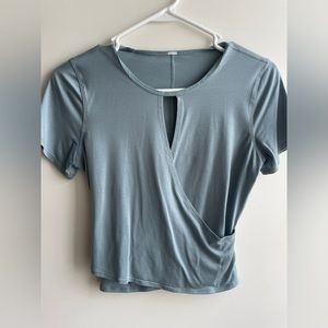 Lululemon top